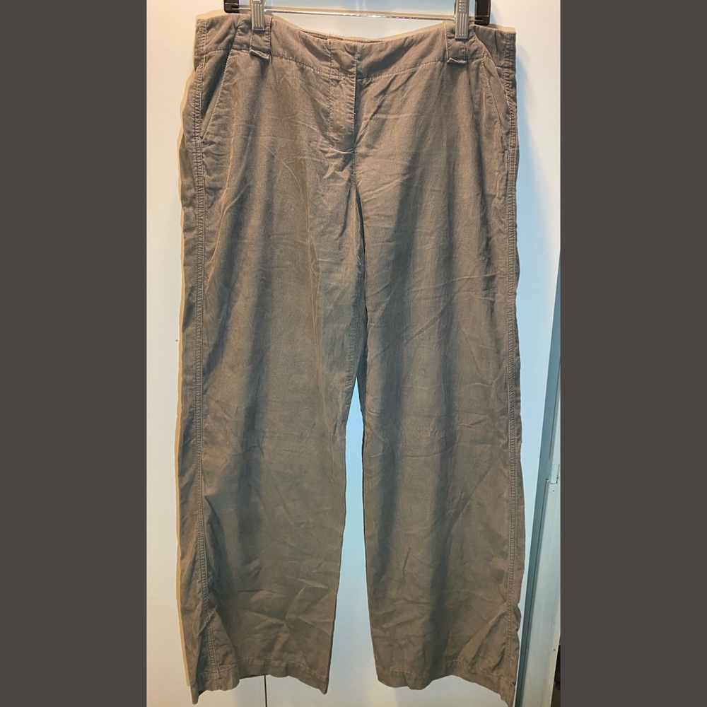 Victoria’s Secret Marissa Fit Light corduroy chino